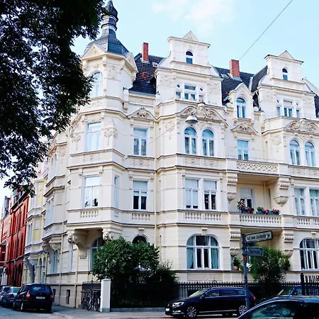 4 Sterne In Zentraler Lage *